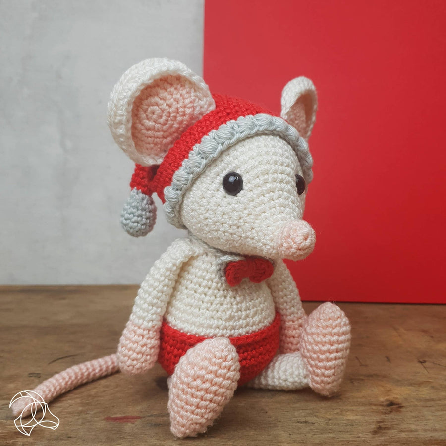Christmas Mouse Crochet Kit